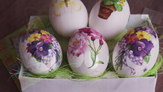 Пасхальные яйца в стиле декупаж - Нетрадиционные способы окраски пасхальных яиц